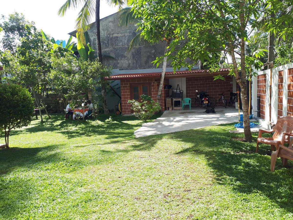 My Home Resort Matara Extérieur photo