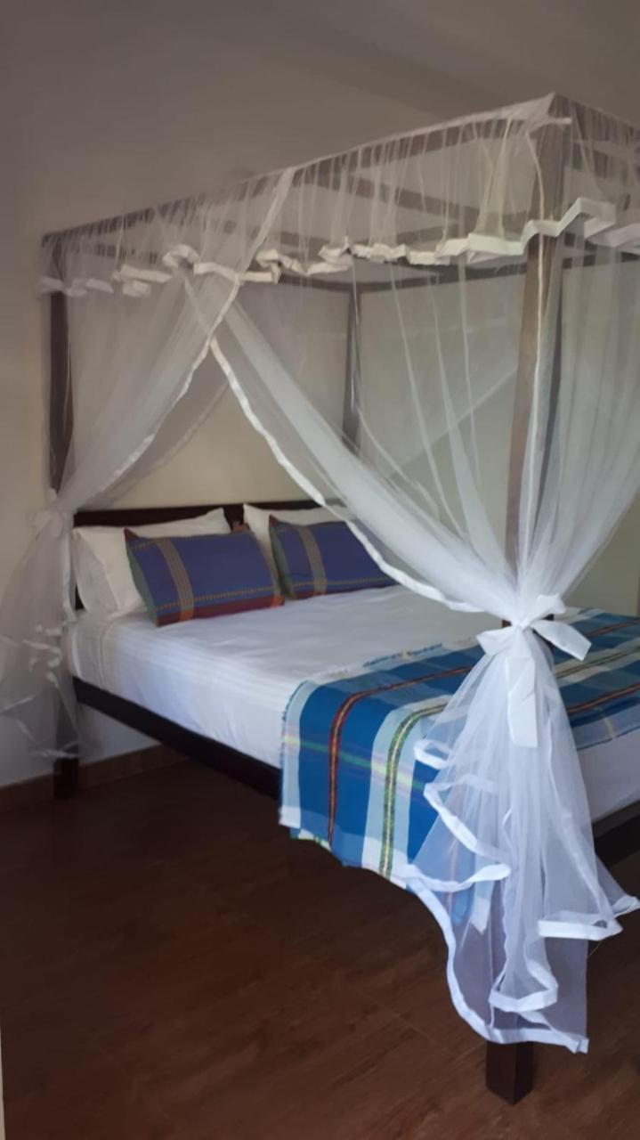 My Home Resort Matara Chambre photo